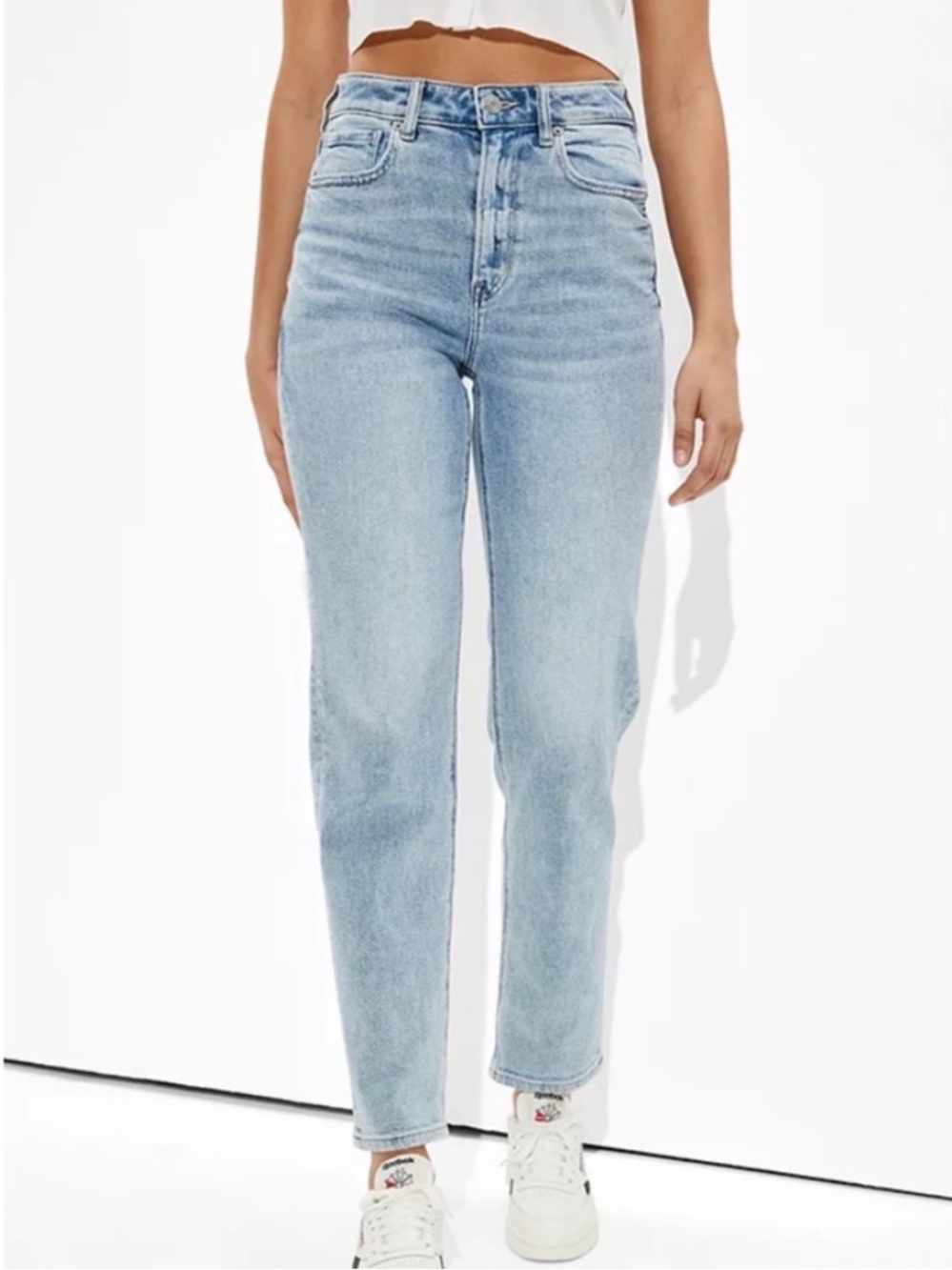 American Eagle Outfitters Mom Straight Jeans 8 Regular